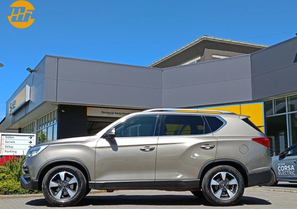 SsangYong REXTON cena 94900 przebieg: 240000, rok produkcji 2017 z Józefów małe 781